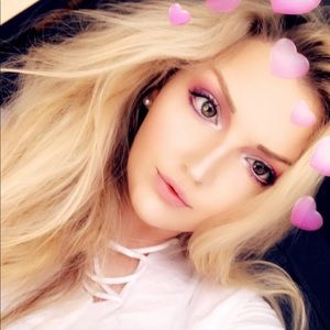 Meet your Posher, Brianna